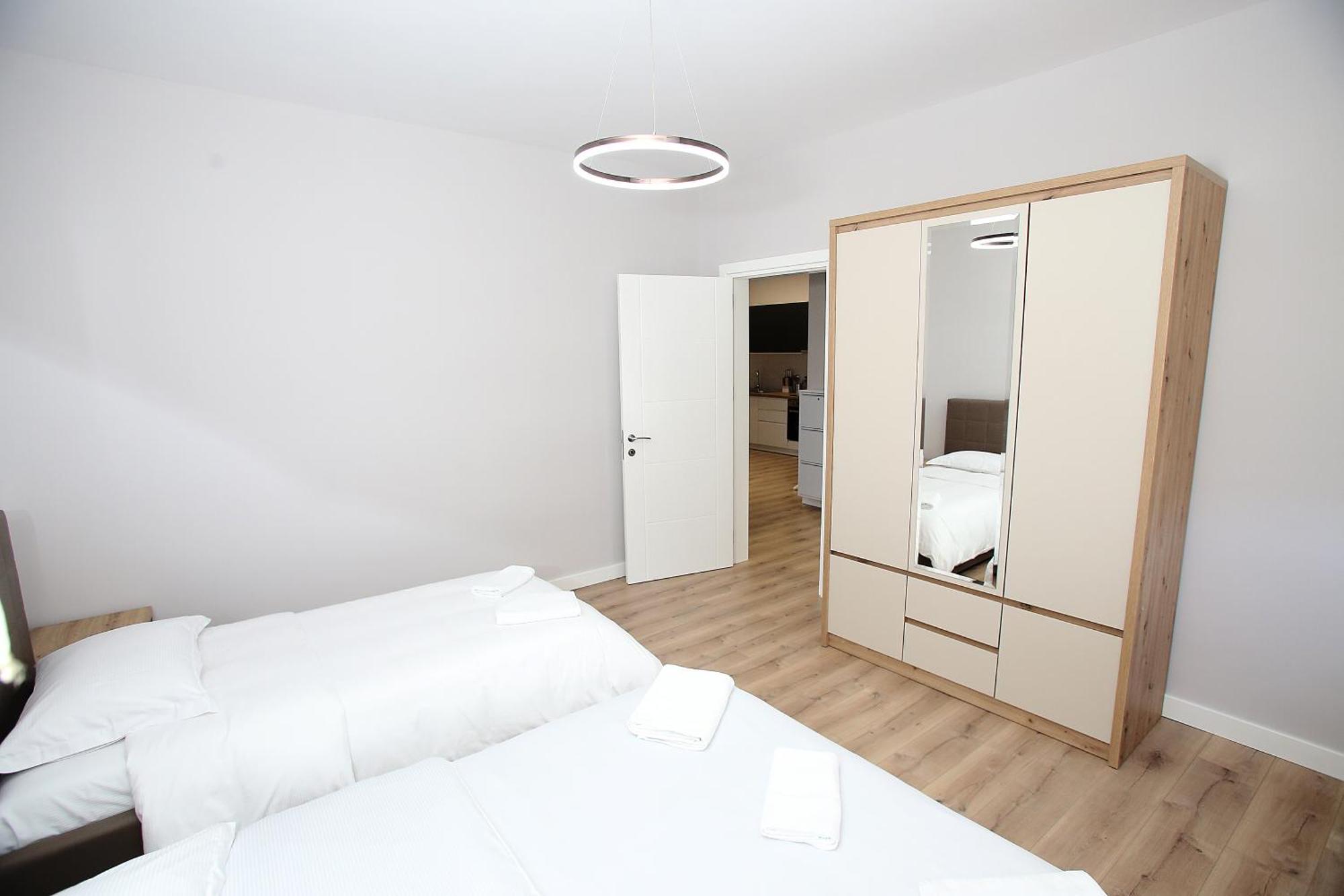 The Met Apartments Dıraç Dış mekan fotoğraf